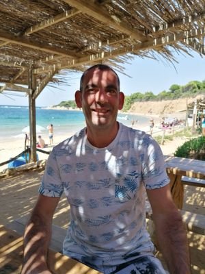 stephen_church's profile picture. Don't take life too seriously..