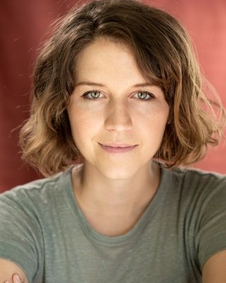 Writer, Co-Director, and actor of @droughtthemovie
IG: hannahfrazelleblack