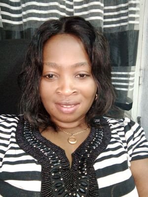 RizikiNathalie's profile picture. Operatrice