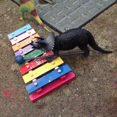 EYFSfridays's profile picture. Teacher and cardboard box addict.