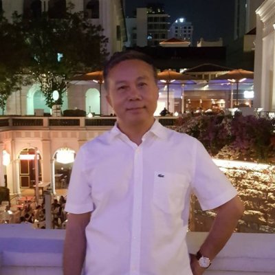 TomPhil73771492's profile picture. What is life without friends..