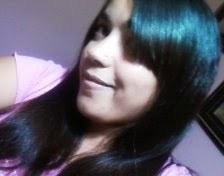 ♪♫Sou feito de barro
Do pó dessa terra
O sopro de vida
É o vento que sopraste em mim
Tu sabes quem eu sou.♪♫♪
(trecho música Palavrantiga)
