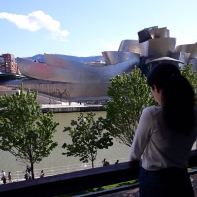 Bilbao. Economist & MQF+MBA. 25+ years experience of trading, economics and business. I've seen things you people wouldn't believe.