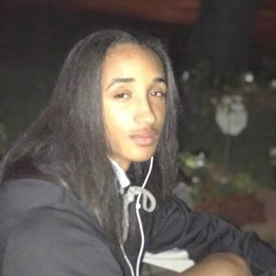 Ray5ive_'s profile picture. 