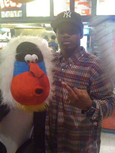 MyMajorComeBack's profile picture. LAUGHING AT DEATH N CRYING AT BIRTH....