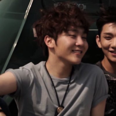 yexlnnie_7_2's profile picture. Coño, ¿que te cuesta hablarme?