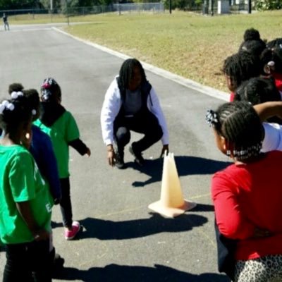 rsimon_340's profile picture. Deland HS Head Volleyball Coach  | Educator📚 | Retired D1 Athlete🏐 | ΖΦΒ | BCU Alumna Spring ‘17 📚 |