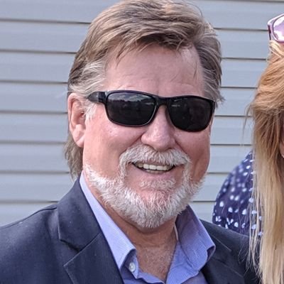 larrywedgewood's profile picture. As a Business Coach, my goal: To make a difference and help business owners improve Business Performance without sacrificing the quality of life and freedom.