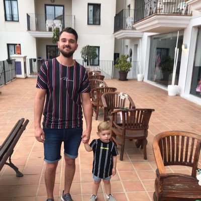 JoelyBee89's profile picture. 