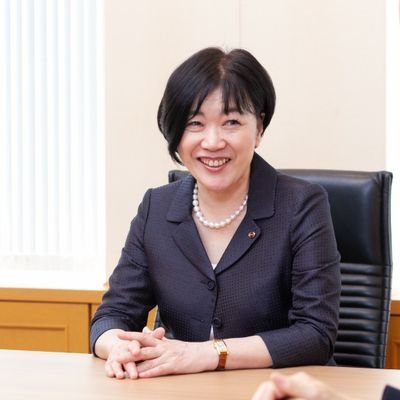 Kakizaki_Semi's profile picture. 明治大学法学部「会社法」柿﨑ゼミです！ Instagramもやっています！ 質問等はリプ・DM・マシュマロにどうぞ 中の人がお答えします🙋‍♀️