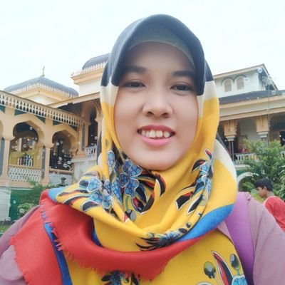 indriasz Profile Picture