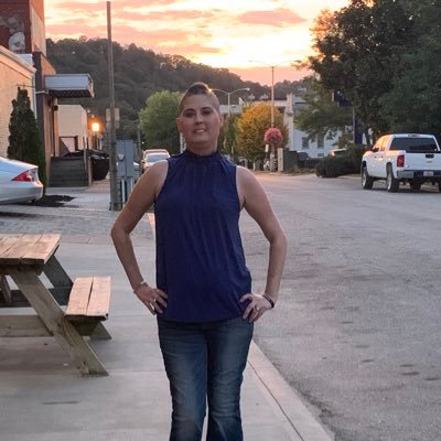 🦋Fear Less, Slay More🦋Healing Cancer Mindset Coach🙏🏻Faith in healing despite #stage4cancer.FB group: https://t.co/2yEkxQyMeY