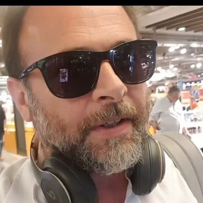 Calorc2's profile picture. Realist born in America now living in yamen.
mix English, Spanish, german and zcech