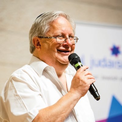 Former senior rabbi and chief executive of Liberal Judaism.

RTs, links and follows do not constitute endorsements.