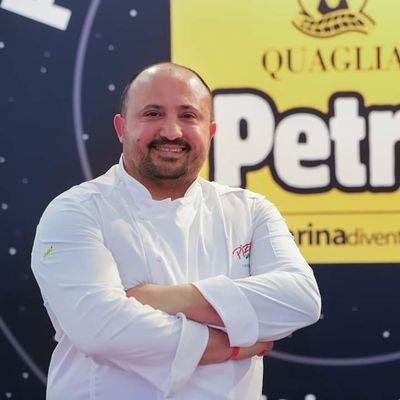 La sua identitá è la terra! #Pizzaiolo #Alleanza #SlowFood. Via Trieste 54 #MacerataCampania #Caserta 2spicchi #gamberorosso 2spicchi #espresso #adgitaly