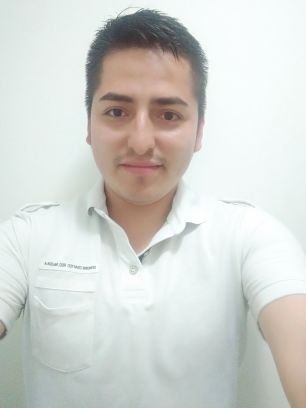 Realmente apasionado por la tecnología, porque mientras yo más sé, menos conozco.