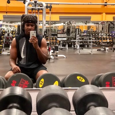 iTz_Bill's profile picture. 21 (old head status) | #HeatNation | They say life is a gift, and I say waking up everyday is an opportunity to live it.