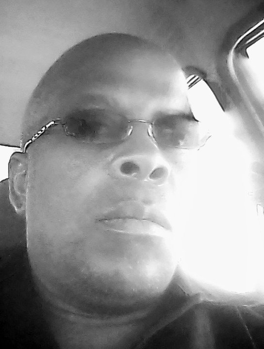 MphoMichael19's profile picture. 