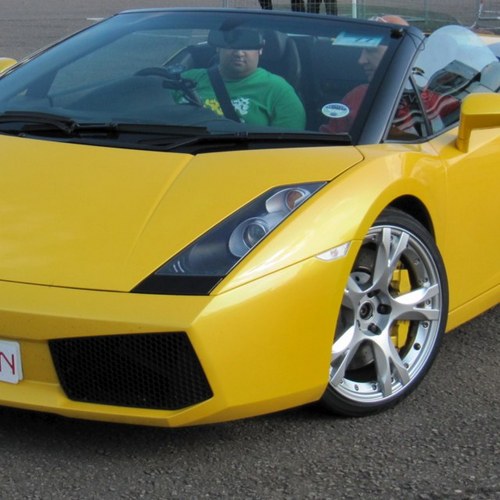 Deeps99's profile picture. Loves Making £££. AVFC