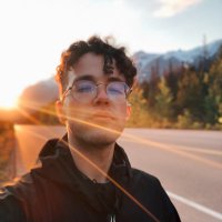Mathew Thomson (@kafkainthecorn ) Grad Student Mathew Thomson (@kafkainthecorn )