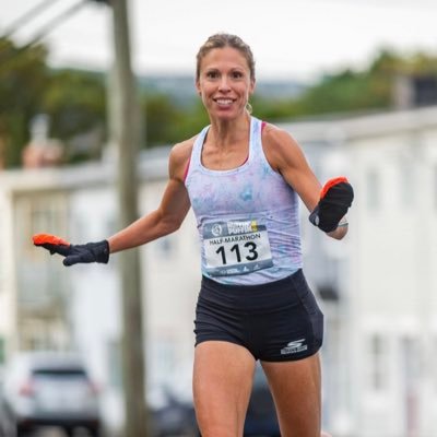 Proud Newfoundlander, Mom to 3 beautiful girls, avid runner 😊