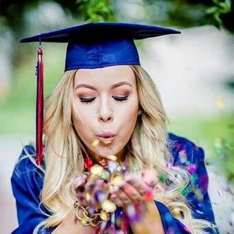 tutoressy's profile picture. online tutor.