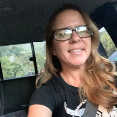 kds808's profile picture. friend of animals everywhere. a roofing I will go.