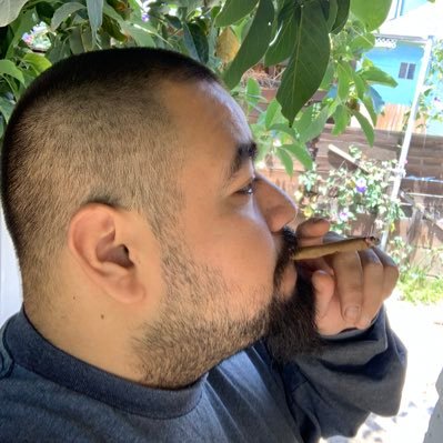 WatchTheFlank__'s profile picture. 