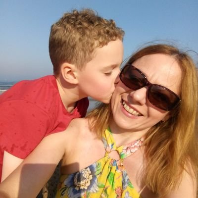 Working mum, mad about fitness, running and always ready for a new challenge! 🏃✈️♓ Passionate about flying and aviation 💪