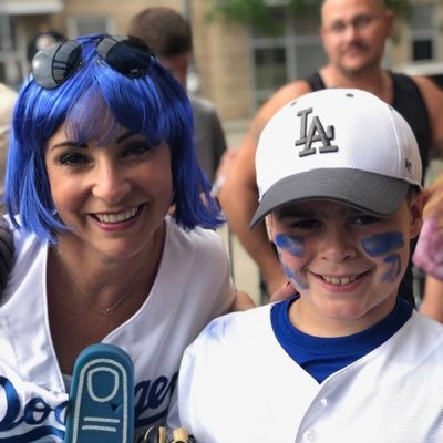 Mom of boys and dogs, wife, teacher, lover of all things Irish, true blue Dodger superfan