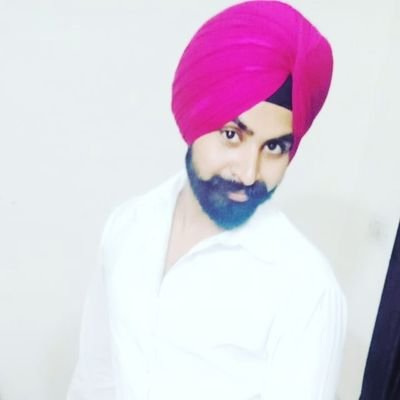 preetbaath94's profile picture. still Working 🤘.. !🙂