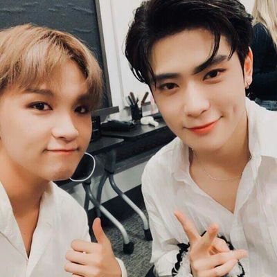 will post anything related to Jaehyun and Haechan 🍑🌞
