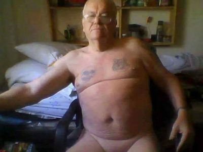 gay submissive bottom love men with small cocks