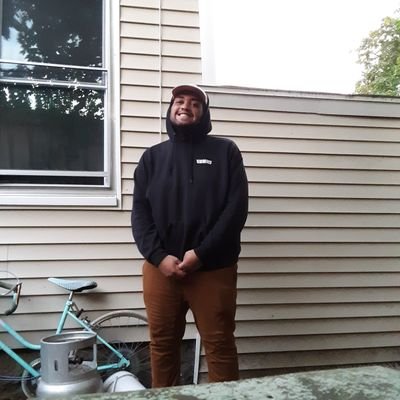 beekind2dabugs's profile picture. 