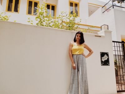 ash_fashionguru's profile picture. Managing design, Full time fashion blogger,  young and creative garment designer and, traveller.