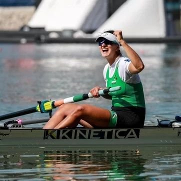 Full time athlete 🚣
#Tokyo2020 Olympian
2 x world coastal rowing champion 🥇🥇+🥈🥉
World Cup 🥈
PhD Researcher @MTU_Kerry 📚
@HerSportDotIE Ambassador