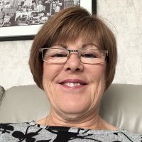 Carole Cunningham - @CaroleC17046387 Twitter Profile Photo