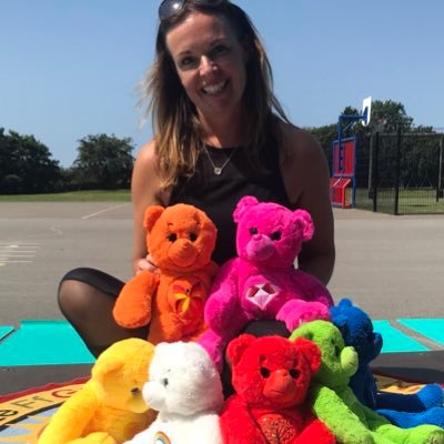 childrens YOGA🧘♀️ and Born to move schools programme @lesmills 🌈Yin Yoga teacher for adults Retired dancer 💃Kerry-Ann💫