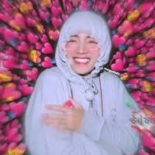 I’m really inactive I’m sorry- follow @sugaduckies for another shit show