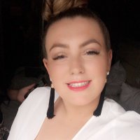 Molly (@molly70947210) 's Twitter Profile