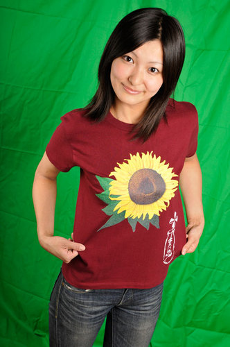 業界の最速3日間でオリジナルTシャツ作成、ポロシャツ、オリジナルスウェットを作成します。お急ぎでお困りの方はご相談ください。