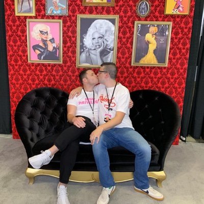 bipolarbegan's profile picture. my goal in life is to eat a vegan meal on every continent!