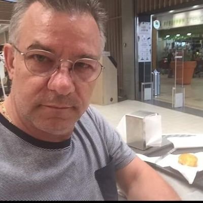 MichelVivien2's profile picture. j'aime beaucoup le travail 😍