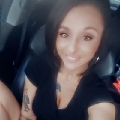 self - made,..{Mom of two}..i cuss a LiTtLe🤦, but i LOVE +Jesus+ alot..cOsMeToLoGy In§trctor. $work hard, PLAY hard$
¤inkaddict¤ 🖤strong-minded🖤WPS🐷