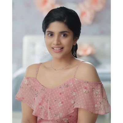 meghaakash15's profile picture. 
