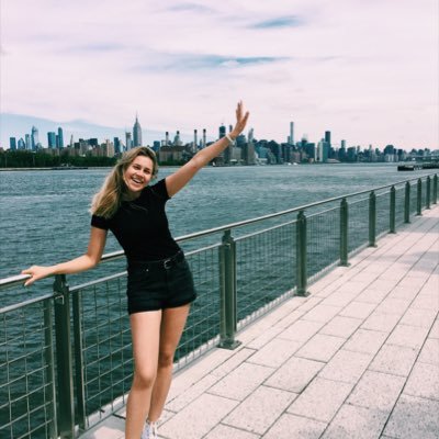 ejuodyte's profile picture. Tech aficionado / UX writer / Gimme apps