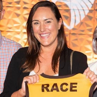 Outer Sanctum. #1 Ticket Holder Hawthorn F.C. @Makingcall by creating pathways for women & NB in sport broadcasting. @outersanctum01