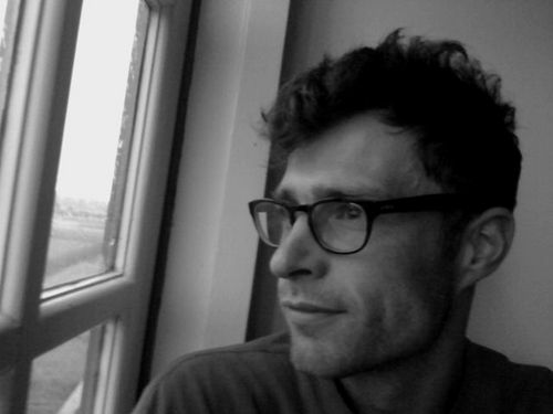 man/vader/echtgenoot/aandachtig/hulpvaardig/passievol/bewust/tennisleraar/voetbal/dssD10/verse munt thee/natuur/muziek/film/theater/ruiken