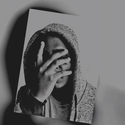 zhed_bhature's profile picture. proudly Muslim 🌍
Allah first 🕋
Muhammadu Rasulullah🕌
mommy's pride🏘

Chelsea fans 🏟