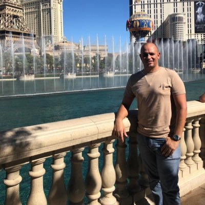 Tavomarga's profile picture. Abogado litigante universidad simon bolivar